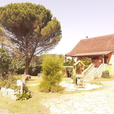 Gite "Las Casitas Du Lot" Dans Le Perigord Frayssinet-le-Gélat Eksteriør bilde